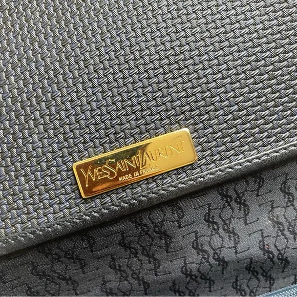 🎄 Sale!! YSL Yves Saint Laurent Crossbody Bag ✨ - Picture 6 of 15